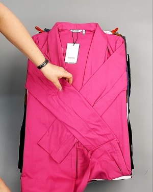 Фотография  852 - Bestseller Summer mix 104#15 кг, ЛОТ №7494 оптом в Саранске и Мордовии