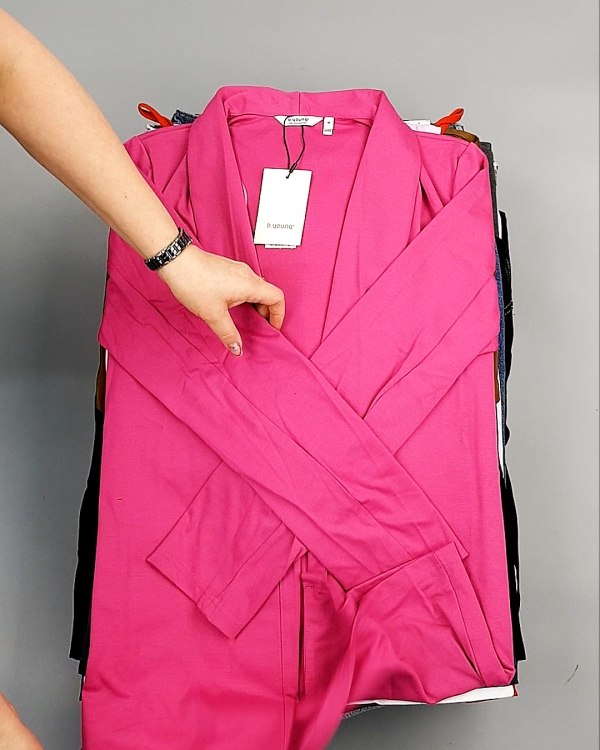 Фотография  112 - Bestseller Summer mix 104#15 кг, ЛОТ №7494 оптом в Саранске и Мордовии