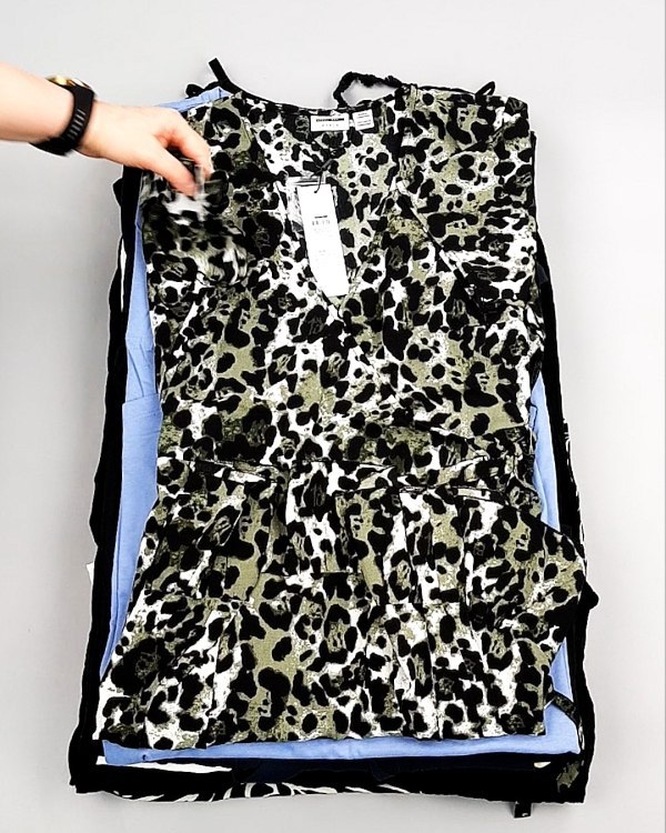 Фотография  992 - Платья Bestseller Summer 104#5 кг, ЛОТ №7701 оптом в Саранске и Мордовии