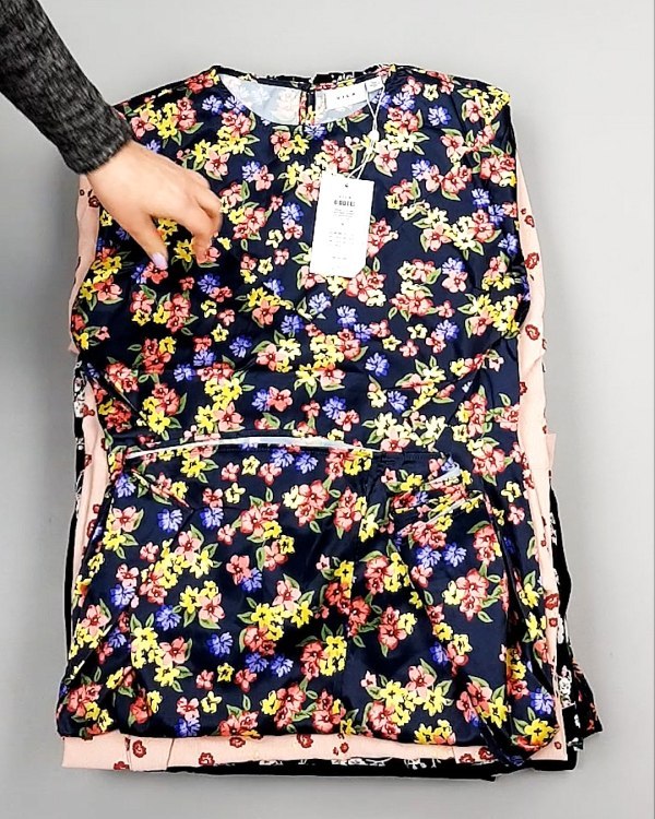 Фотография  740 - Платья VILA Summer 104#5 кг, ЛОТ №7833 оптом в Саранске и Мордовии