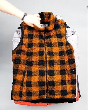 Фотография  210 - Верхняя одежда AMAZON жен 015#10 кг, ЛОТ №7712 оптом в Саранске и Мордовии