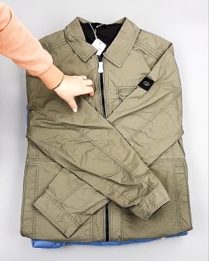 Фотография  826 - Верхняя одежда весна TOM TAILOR 124#7,8 кг, ЛОТ №7581 оптом в Саранске и Мордовии