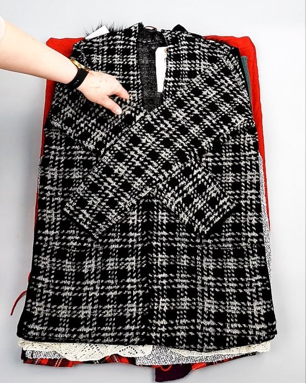 Фотография  980 - Кардиганы СТОК CAN 084#7 кг, ЛОТ №7672 оптом в Саранске и Мордовии