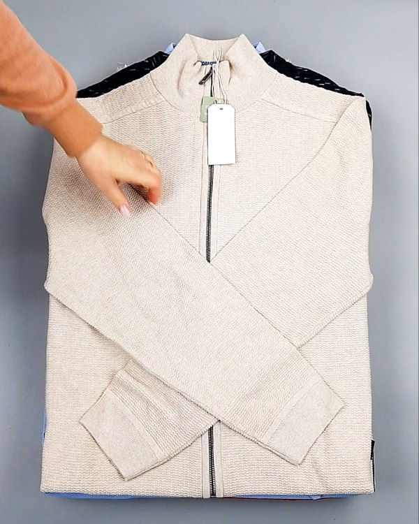 Фотография  675 - Джемпера легкие мужские TOM TAILOR 124#8,35 кг, ЛОТ №7605 оптом в Саранске и Мордовии