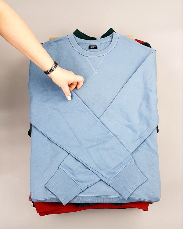 Фотография  693 - SWEATSHIRT CAN 084#10 кг, ЛОТ №7619 оптом в Саранске и Мордовии