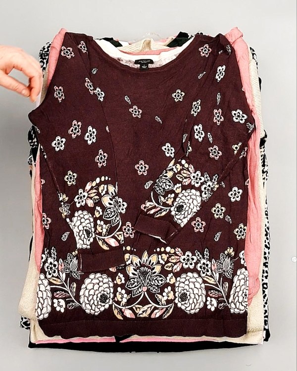 Фотография  238 - Джемпера легкие СТОК CAN 084#7 кг, ЛОТ №7632 оптом в Саранске и Мордовии