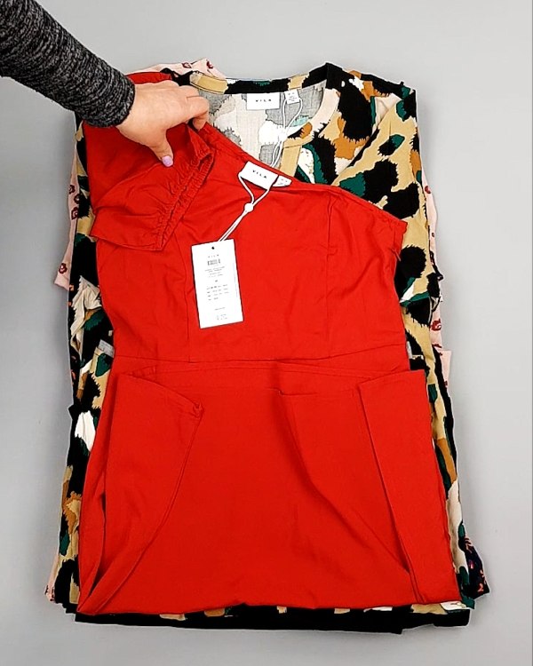 Фотография  825 - Платья VILA Summer 104#5 кг, ЛОТ №7833 оптом в Саранске и Мордовии