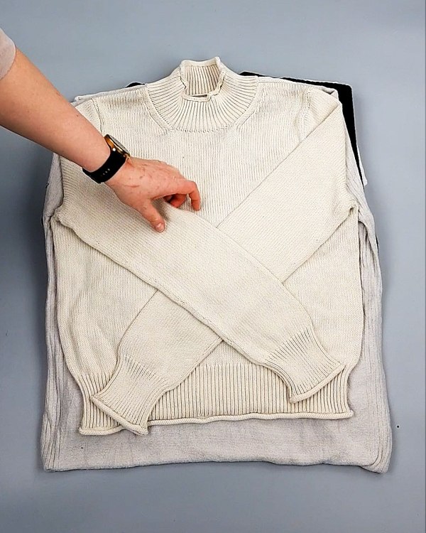 Фотография  719 - Джемпера СТОК CAN 084#7 кг, ЛОТ №7649 оптом в Саранске и Мордовии