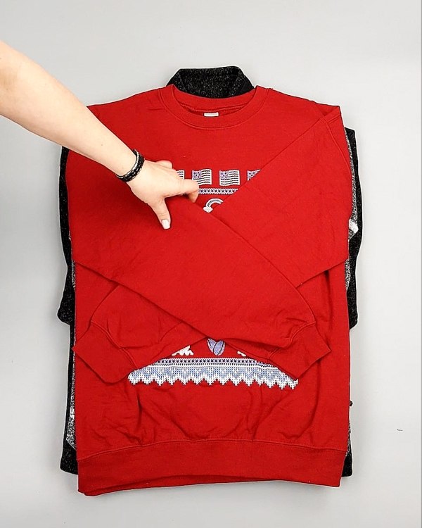 Фотография  164 - SWEATSHIRT CAN 084#10 кг, ЛОТ №7617 оптом в Саранске и Мордовии