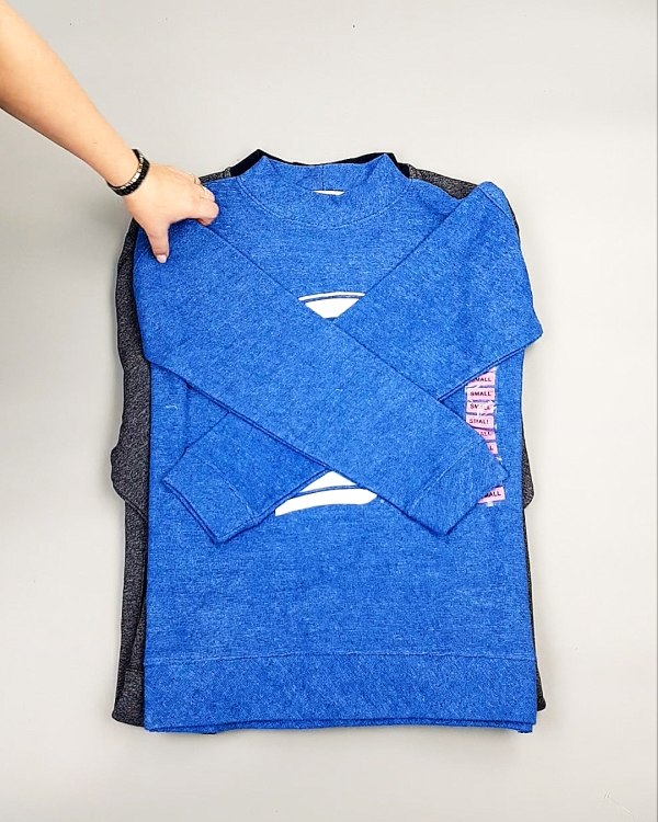 Фотография  307 - SWEATSHIRT CAN 084#10 кг, ЛОТ №7621 оптом в Саранске и Мордовии