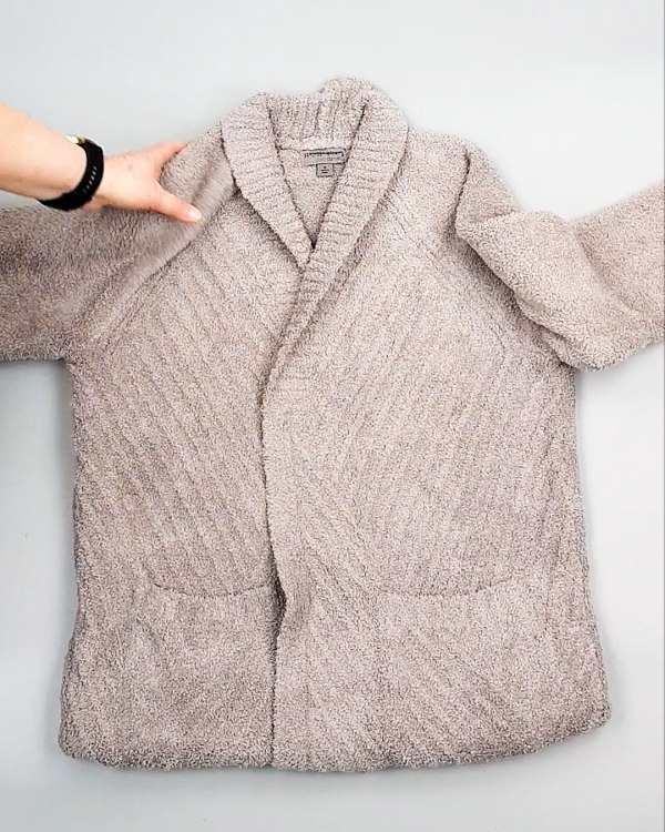 Фотография  955 - Кардиганы СТОК CAN 084#7 кг, ЛОТ №7673 оптом в Саранске и Мордовии