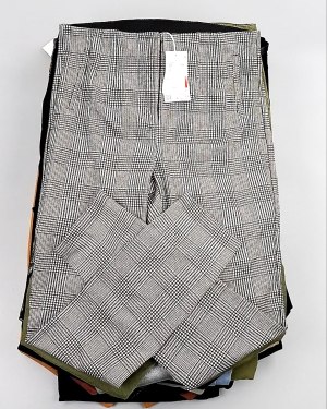 Купить Брюки женские лето C&A 025#10 кг, ЛОТ №7893 оптом в Саранске и Мордовии