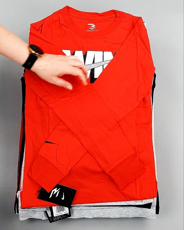 Фотография  663 - Тонковки детские NIKE CAN 084#5 кг, ЛОТ №7970 оптом в Саранске и Мордовии