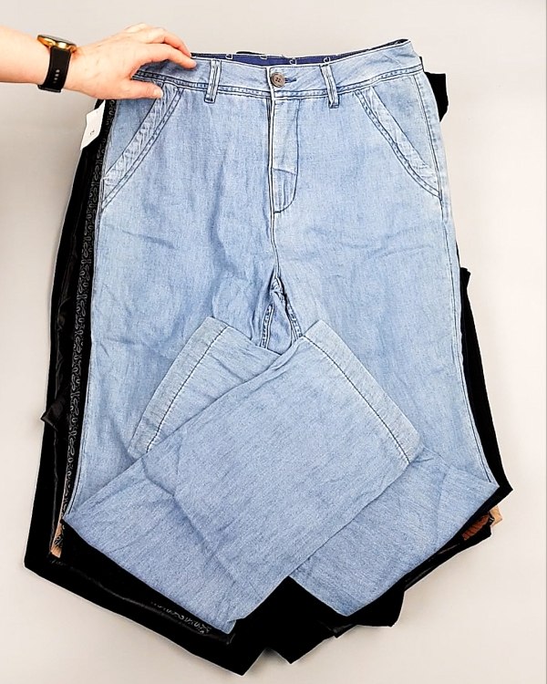 Фотография  139 - Брюки женские лето C&A 025#10 кг, ЛОТ №7894 оптом в Саранске и Мордовии