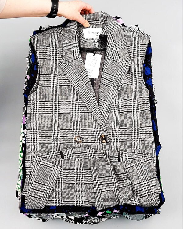 Фотография  883 - ICHI Summer mix 035#13 кг, ЛОТ №8090 оптом в Саранске и Мордовии