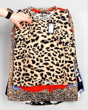 Фотография  974 - Блузки Bestseller 44#5 кг, ЛОТ №8026 оптом в Саранске и Мордовии