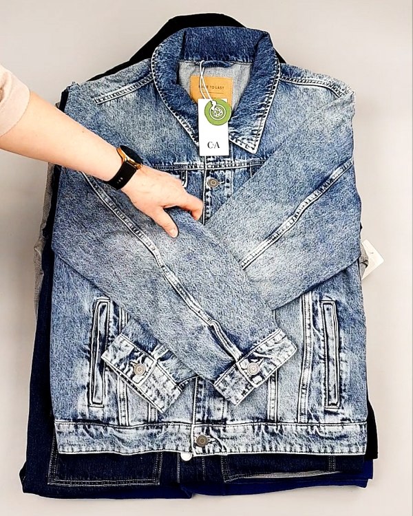 Фотография  837 - Ветровки м/ж C&A 025#10 кг, ЛОТ №7865 оптом в Саранске и Мордовии