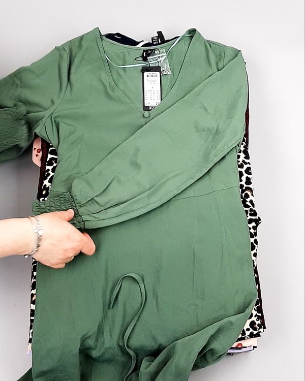 Фотография  472 - Платья Bestseller+DK Summer 035#5 кг, ЛОТ №8057 оптом в Саранске и Мордовии