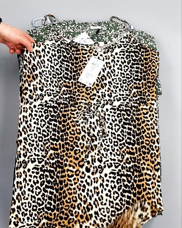 Фотография  881 - Платья Bestseller+DK Summer 035#5 кг, ЛОТ №8059 оптом в Саранске и Мордовии