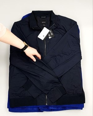 Фотография  379 - Ветровки м/ж C&A 025#10 кг, ЛОТ №7865 оптом в Саранске и Мордовии