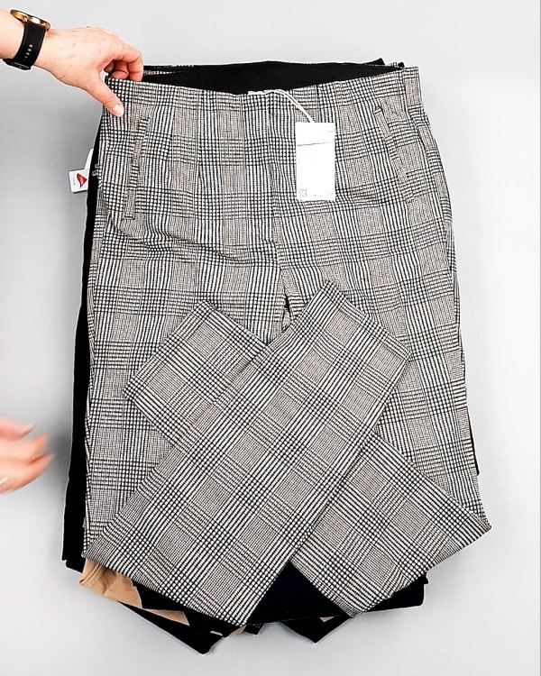 Фотография  423 - Брюки женские лето C&A 025#10 кг оптом в Саранске и Мордовии