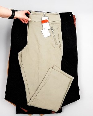 Фотография  418 - Брюки женские лето C&A 025#10 кг, ЛОТ №7893 оптом в Саранске и Мордовии