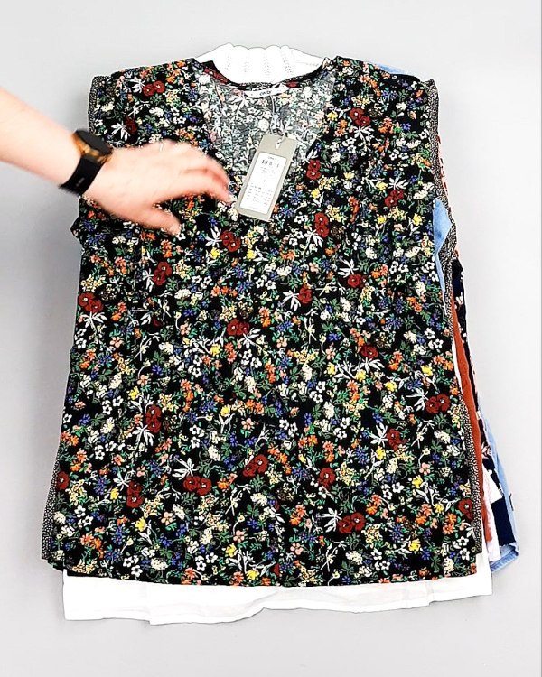 Фотография  635 - Блузки Bestseller 44#5 кг, ЛОТ №8026 оптом в Саранске и Мордовии