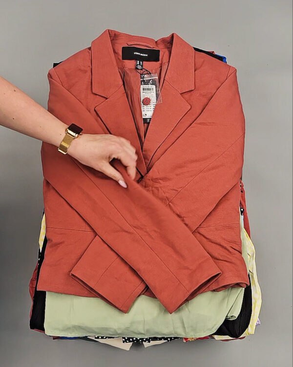 Фотография  921 - VERO MODA  Summer mix 045#13 кг, ЛОТ №8447 оптом в Саранске и Мордовии