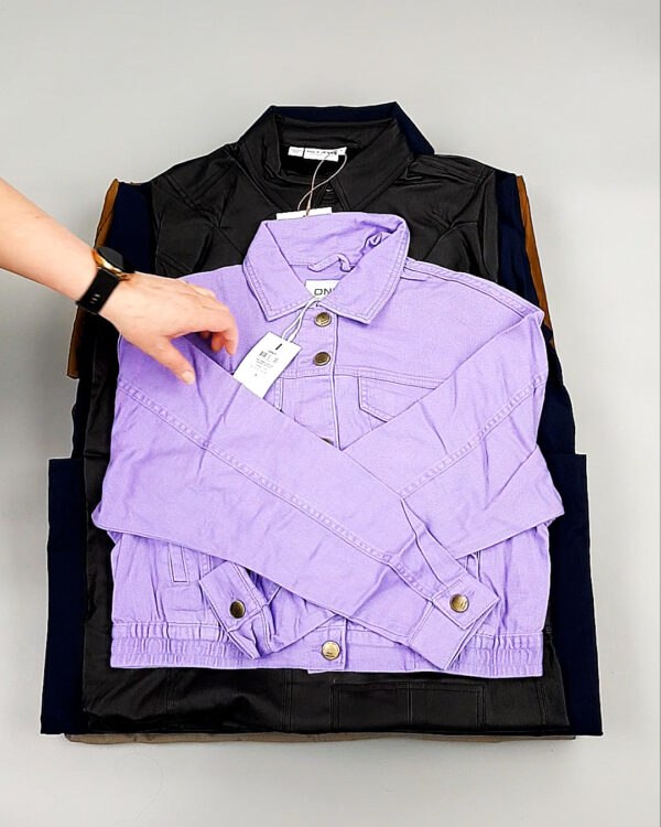 Фотография  821 - Ветровки Bestseller+DK 035#10 кг оптом в Саранске и Мордовии