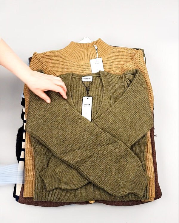 Фотография  462 - Джемпера Bestseller+DK 035#7 кг, ЛОТ №8258 оптом в Саранске и Мордовии