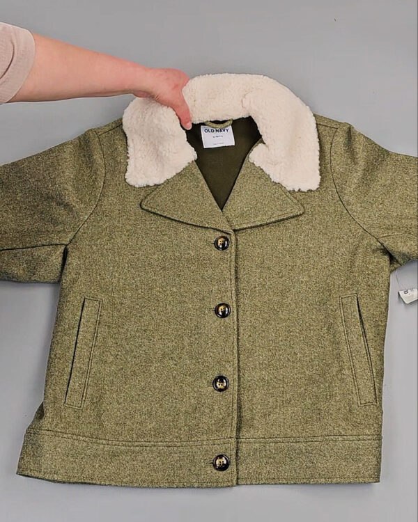 Фотография  511 - CANADA mix 084#50 кг, ЛОТ №8336 оптом в Саранске и Мордовии