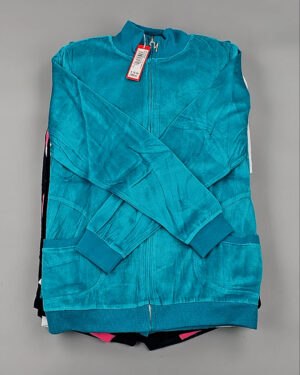 Купить Спортивные костюмы  AD83#4 шт, ЛОТ №8637 оптом в Саранске и Мордовии