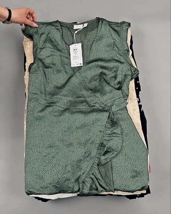 Фотография  765 - Платья VILA Summer 045#5 кг, ЛОТ №8618 оптом в Саранске и Мордовии