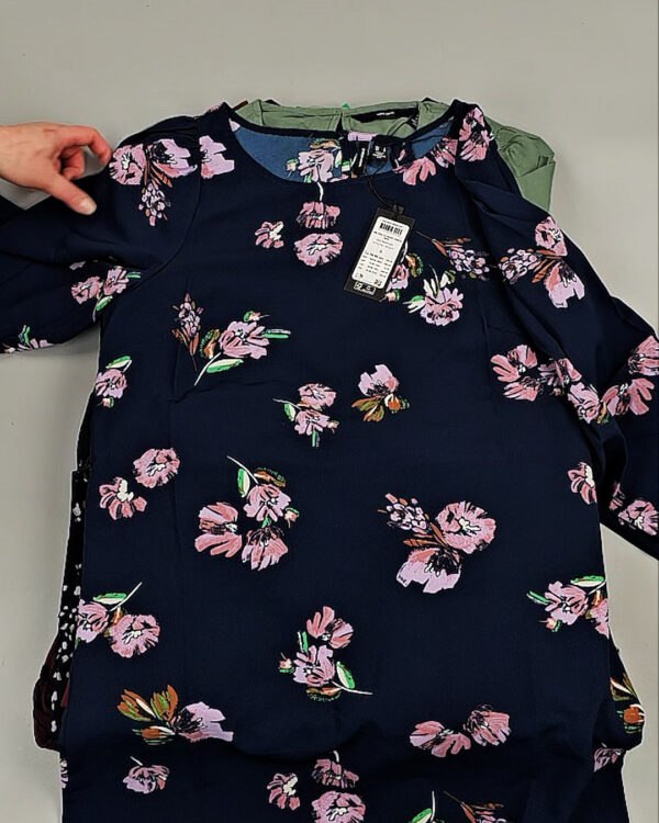 Фотография  977 - Платья VERO MODA Summer 045#4,1 кг, ЛОТ №8558 оптом в Саранске и Мордовии