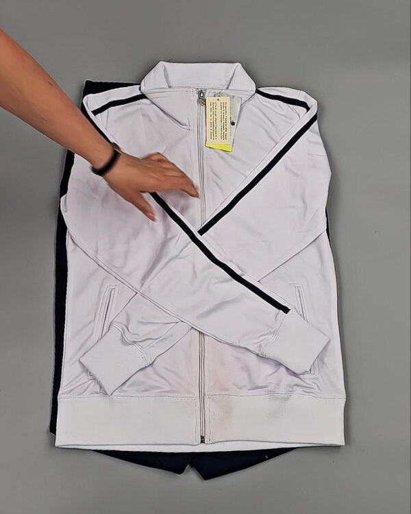 Фотография  997 - Спортивные костюмы  AD83#4 шт, ЛОТ №8637 оптом в Саранске и Мордовии