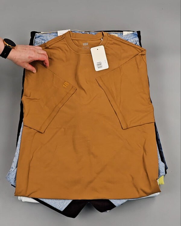 Фотография  431 - Levis mix SW 03#10 кг оптом в Саранске и Мордовии