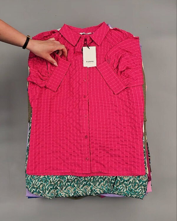 Фотография  254 - B.YOUNG Summer mix 045#15 кг, ЛОТ №8570 оптом в Саранске и Мордовии