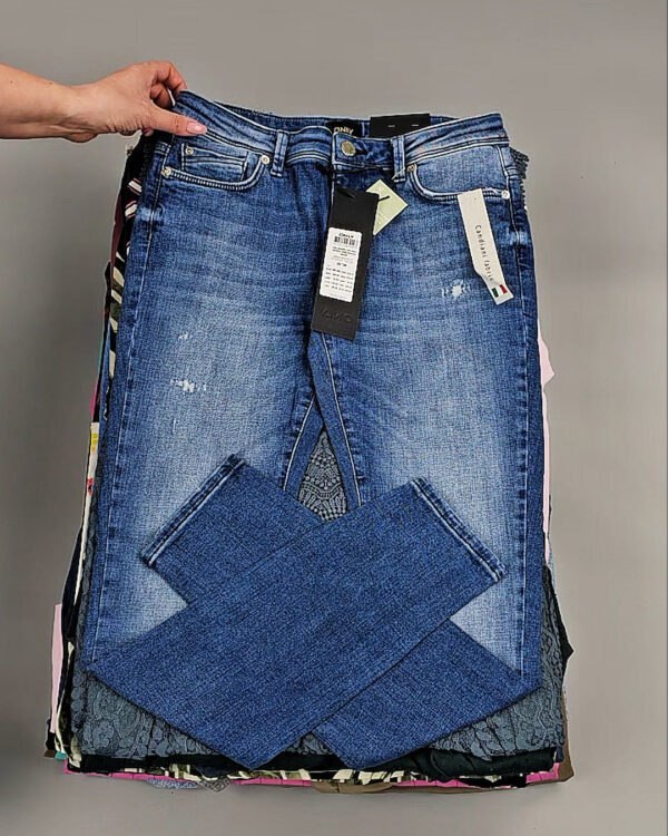 Фотография  596 - ONLY Summer mix 045#15 кг, ЛОТ №8457 оптом в Саранске и Мордовии