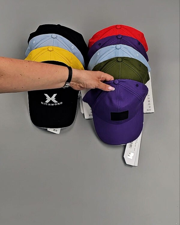 Фотография  826 - Кепки мужские C-3328 (MEN CAPS J-R/S) #20 шт оптом в Саранске и Мордовии