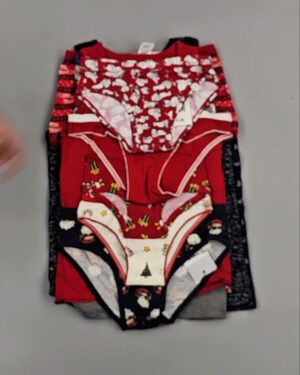 Фотография  582 - Нижнее белье CALZEDONIA дети#40 шт, ЛОТ №8824 оптом в Саранске и Мордовии