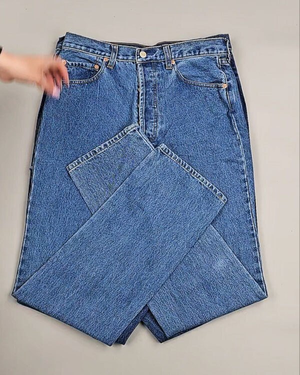 Фотография  674 - Джинсы LEVIS муж #6,3 кг, ЛОТ №8759 оптом в Саранске и Мордовии