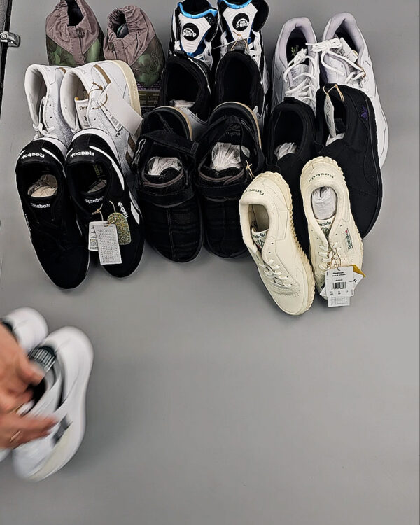 Фотография  544 - Кроссовки Reebok#23 шт, ЛОТ №8895 оптом в Саранске и Мордовии