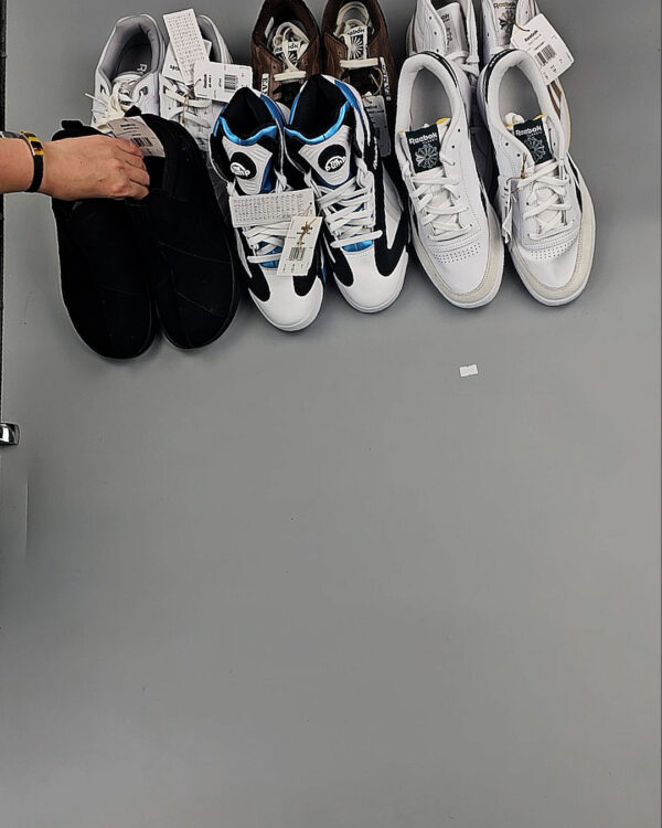 Фотография  925 - Кроссовки Reebok#23 шт, ЛОТ №8896 оптом в Саранске и Мордовии