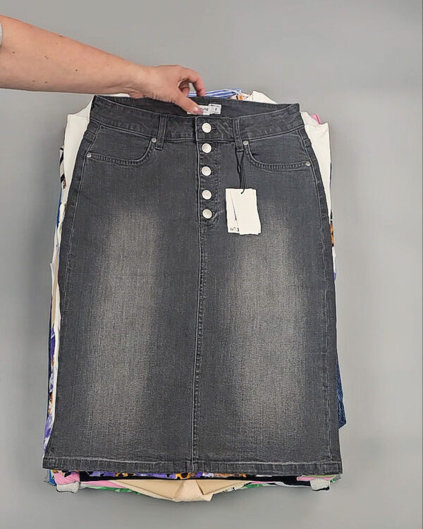 Фотография  384 - B.YOUNG Summer mix 045#17 кг оптом в Саранске и Мордовии