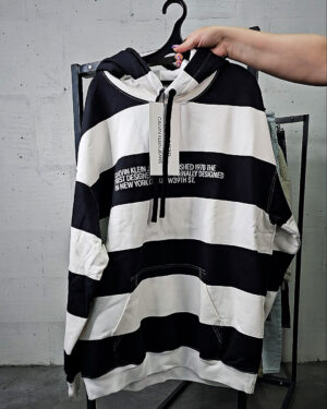 Фотография  816 - LACOSTE, CALVIN KLEIN, TOMMY HILFIGER, GUESS + 075#20 шт, ЛОТ №9072 оптом в Саранске и Мордовии