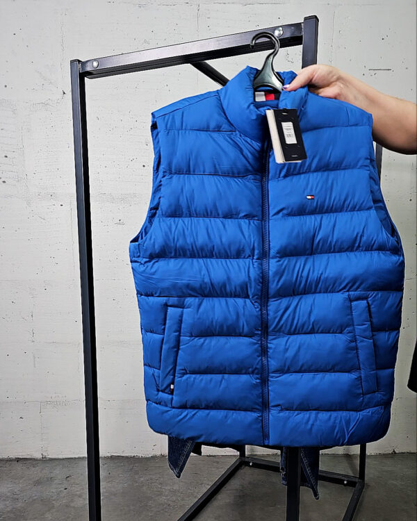 Фотография  185 - LACOSTE, CALVIN KLEIN, TOMMY HILFIGER, GUESS + 075#21 шт, ЛОТ №9077 оптом в Саранске и Мордовии