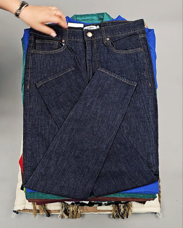 Фотография  787 - B.YOUNG Winter mix 104#15 кг, ЛОТ СТ-9194 оптом в Саранске и Мордовии