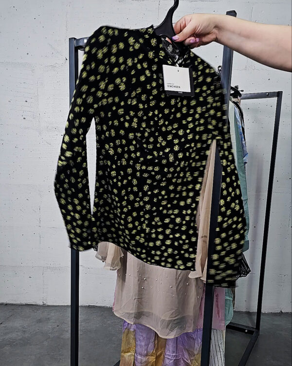 Фотография  825 - Karen by Simonsen mix 075#23 шт, ЛОТ №9100 оптом в Саранске и Мордовии