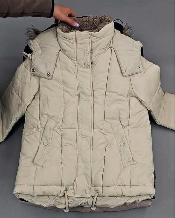 Фотография  226 - Верхняя одежда женская CAN 104#15 кг, ЛОТ СТ-9350 оптом в Саранске и Мордовии