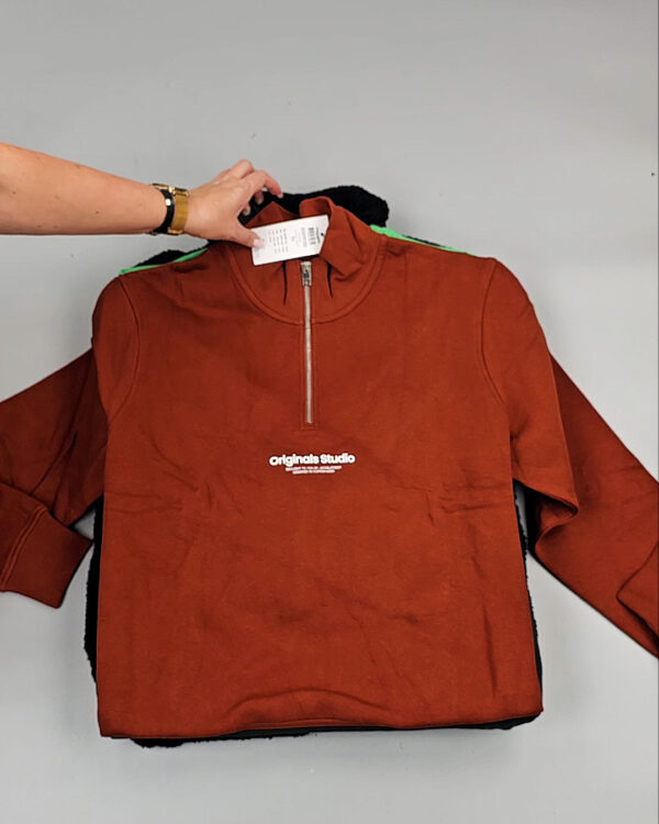 Фотография  749 - JACK JONES Men Winter mix 075#20 кг, ЛОТ № СТ-9266 оптом в Саранске и Мордовии